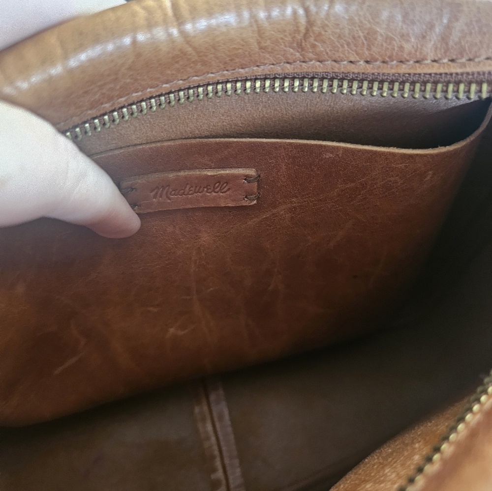 Madewell Leather Transport Camera Bag - Picture 8 of 9